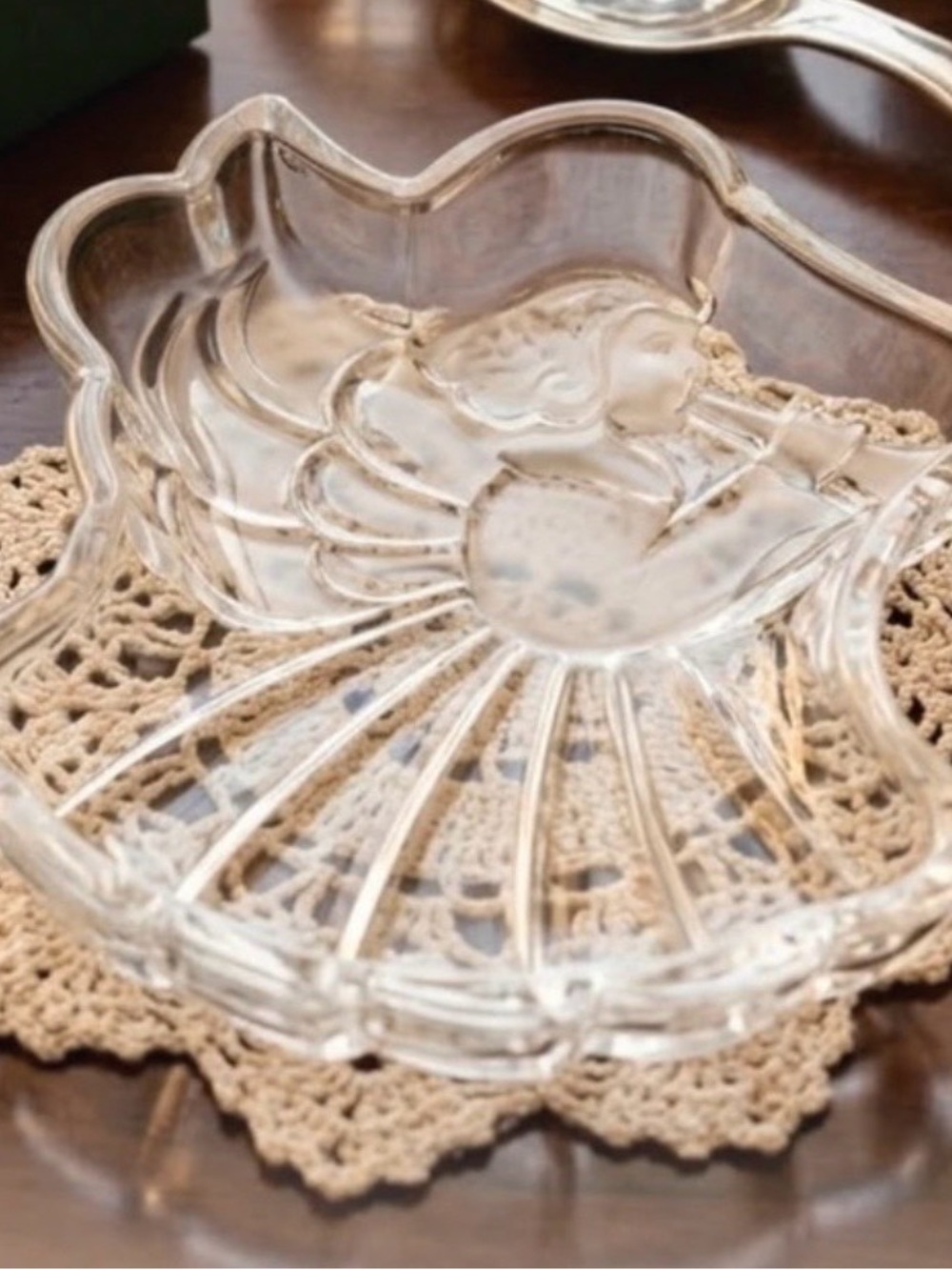 Clear Glass Shell Dish with Angel Motif